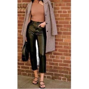 Abercrombie & Fitch The 90’s Straight Ultra High Rise Black Faux Leather 27x21